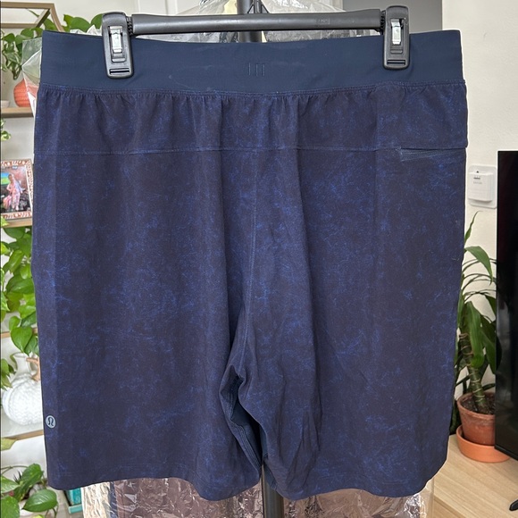 Lululemon Men’s Zeroed In Linerless Short 7.5”. Size Large. 17” waist. - Picture 2 of 3